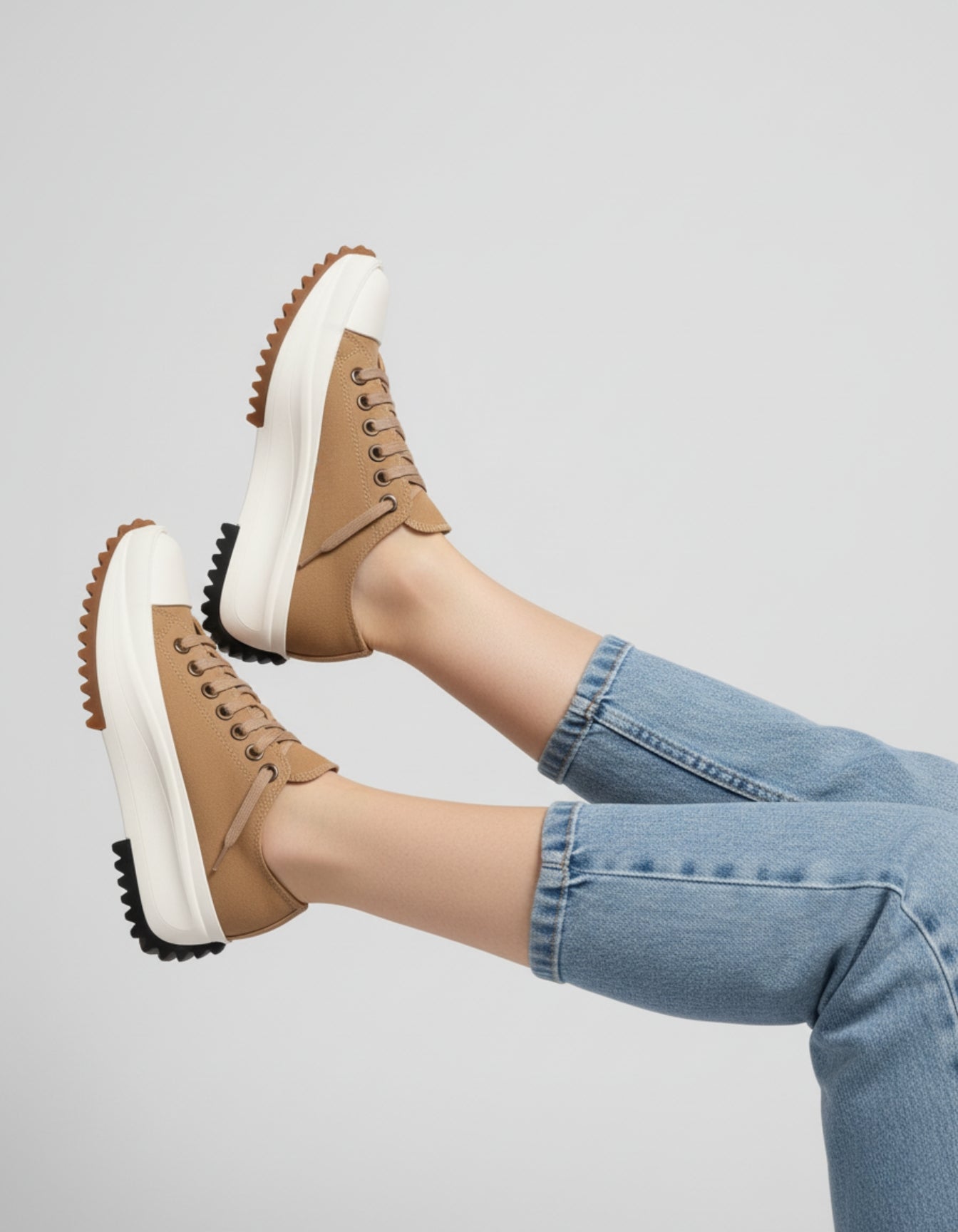 Heritage Platform Grip Sneaker