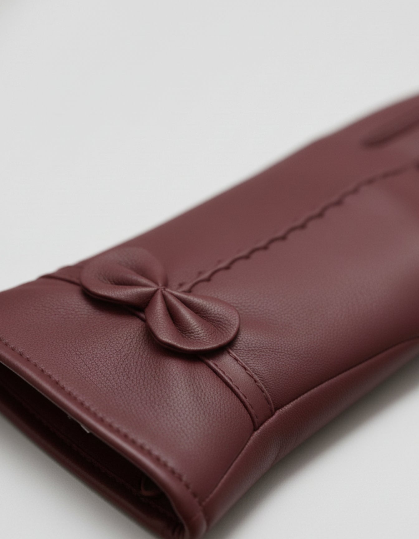 Heritage Heirloom Bow Gloves