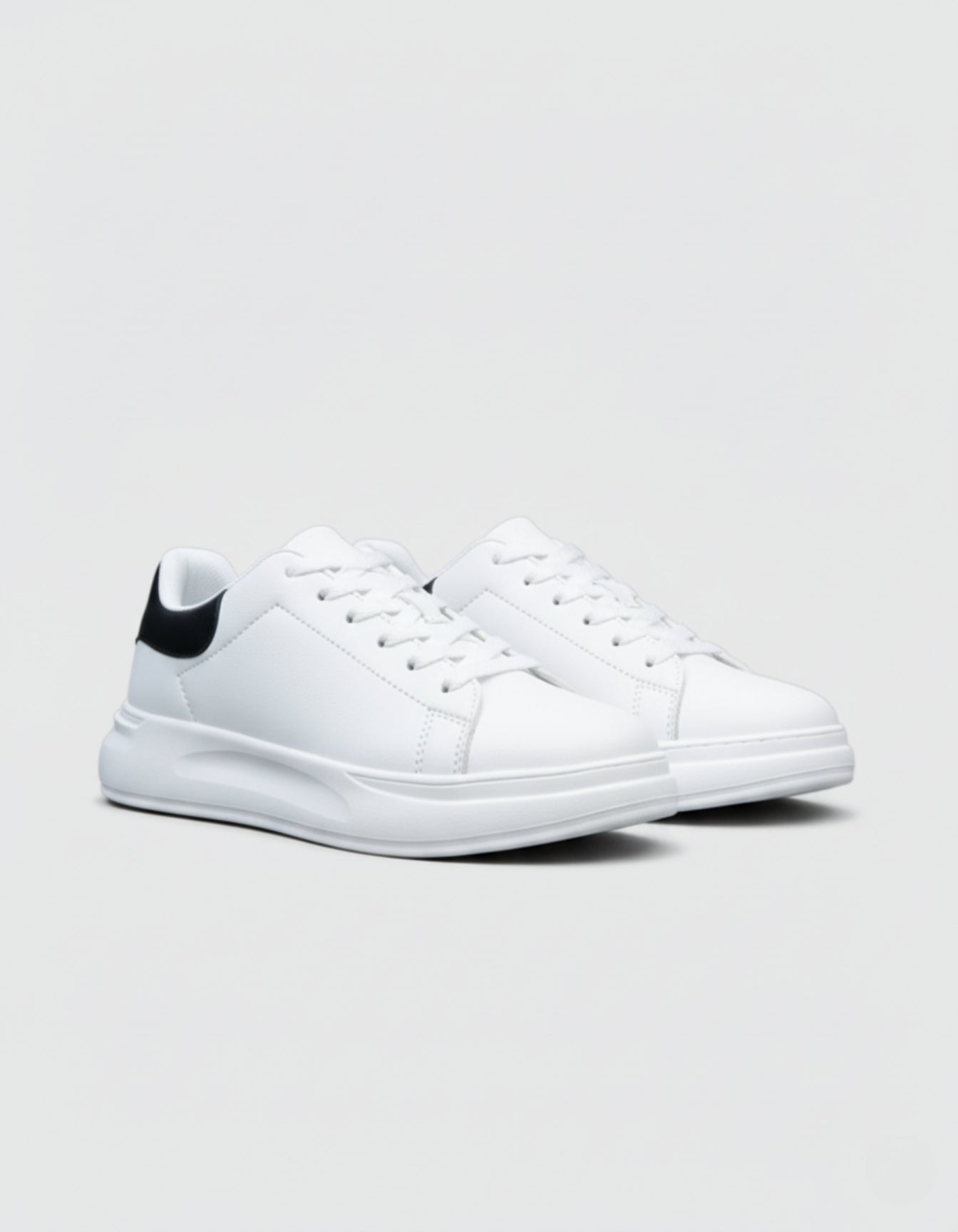 Orthopedic Heritage Court Sneaker