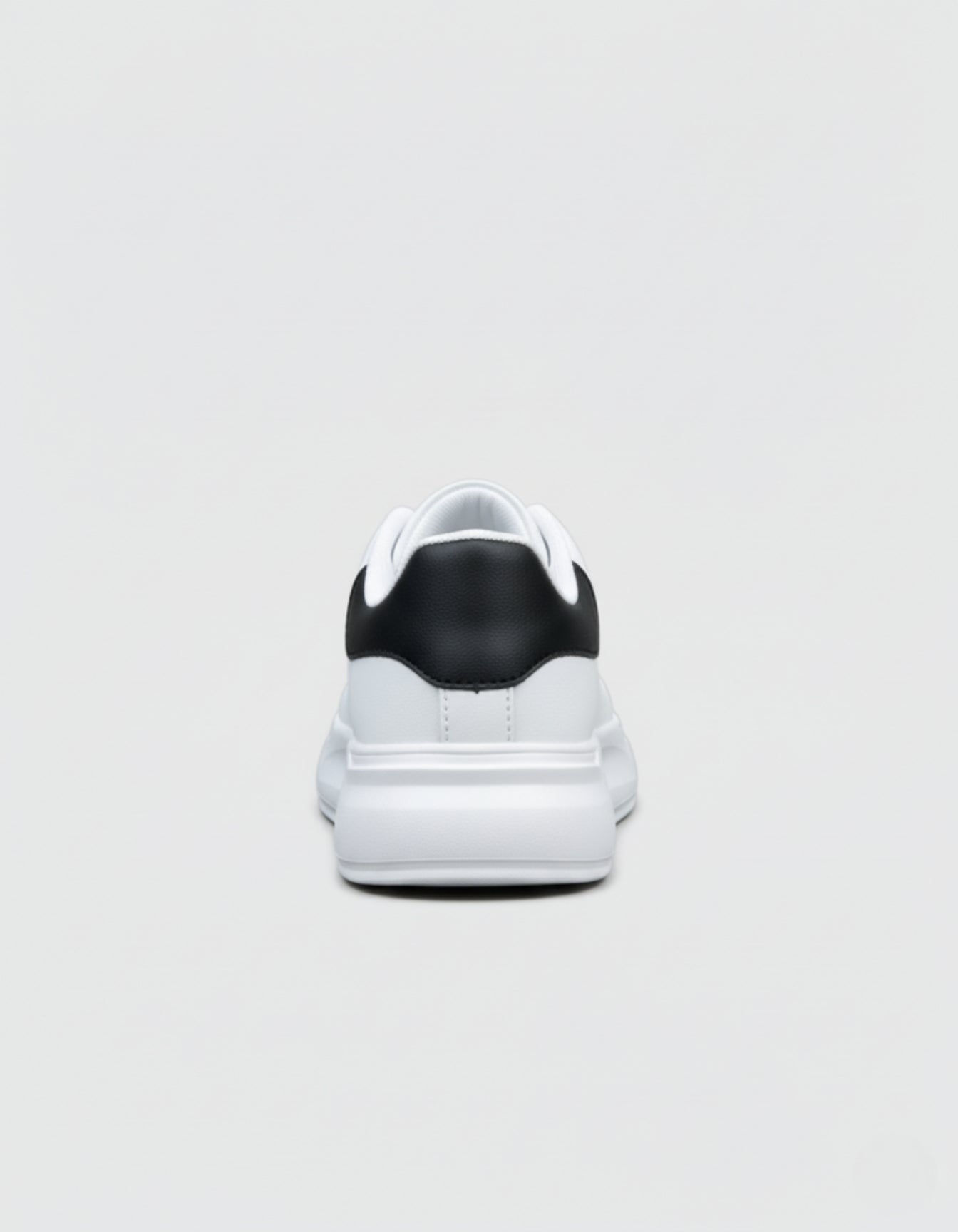 Orthopedic Heritage Court Sneaker
